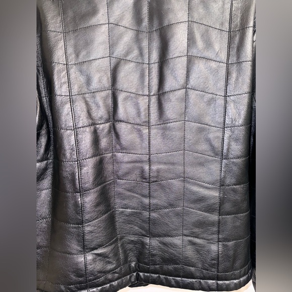 KC Collections Black Leather square stitched Jacket, Size Small - Picture 6 of 16